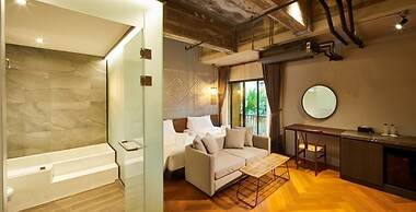 515 VICTORY Hotel
