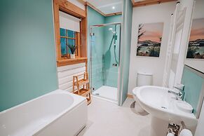 Merklands Wood Luxury Lodges