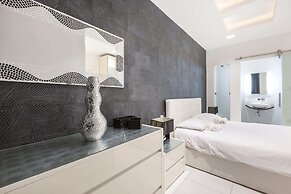 Bluemarine Suite