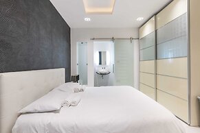 Bluemarine Suite