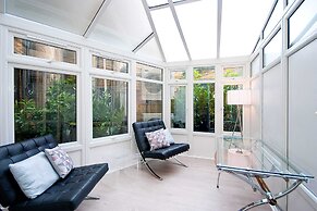 Stunning 2 Bed-hosted by Sweetstay