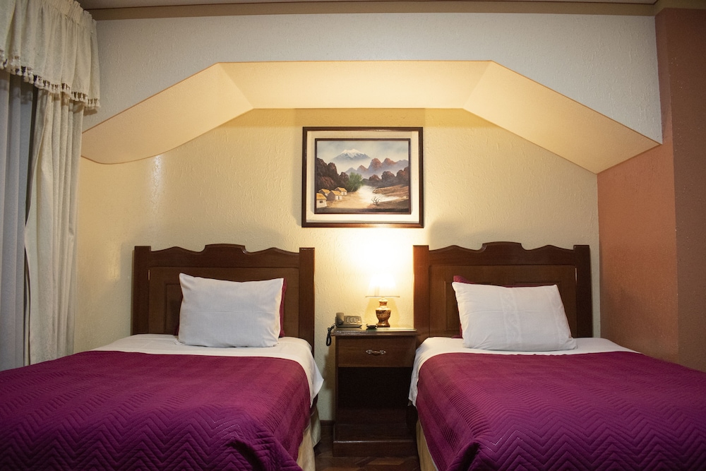 HOTEL DIAMANTE AZUL