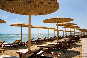 Mercure Larnaca Beach Resort