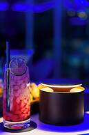 J Maluni City Hotel