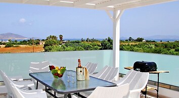 Xenos Villa 5 With a Private Pool Near the sea
