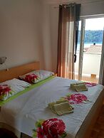 Apartments Snjezana