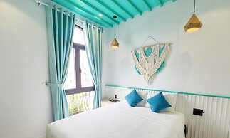 Riverside Mini Hotel Grand World