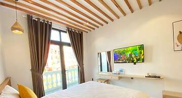 Riverside Mini Hotel Grand World