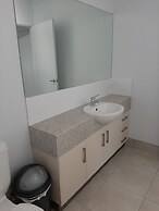 Room-cozy Room With Separate Entrance an