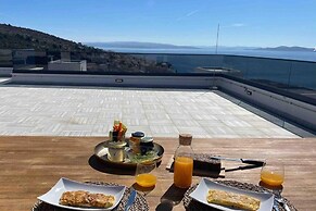 Cozy Loft Studio With Rooftop, Seaview & Pool