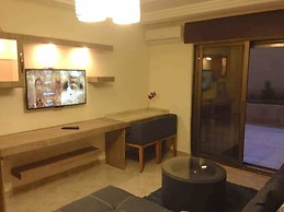 The Royal Luxury Queen Terrace 1