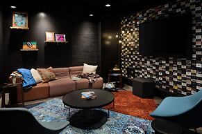 Moxy Halifax Downtown