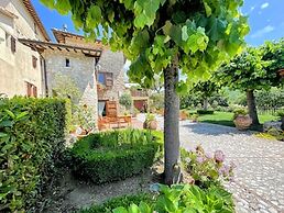 Torretta Sleeps 5 With Pool and Exclusiv