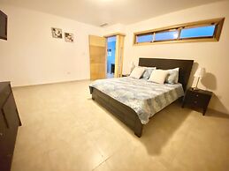 Beachfront Apartment in Marbella Towers