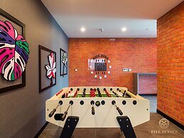 Datum Jelatek Sky Residence KLCC, Five Senses