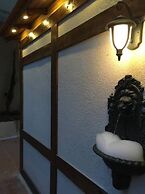 The Royal Luxury Lion Patio