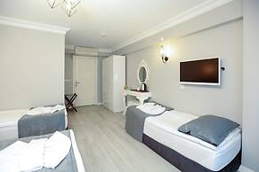 Nova City Hotel