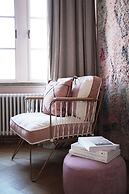 Edville Home