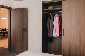 IIP Apartments - Self Check In