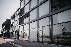 IIP Apartments - Self Check In