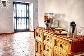 La Vieja Botica Bed & Breakfast