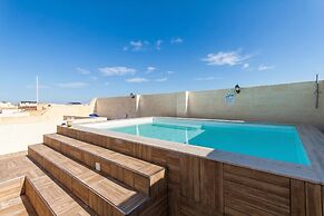 Naduri, Beautiful Gozitan Villa + Pool