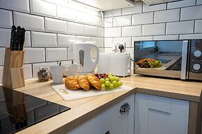 Pillo Rooms Serviced Apartments- Salford
