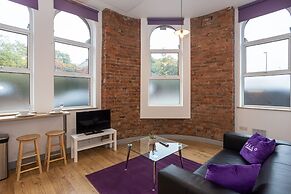Pillo Rooms Serviced Apartments- Salford