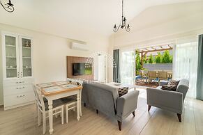 SunTeos Villa Suites