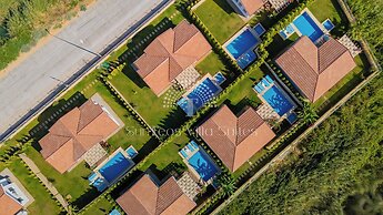 SunTeos Villa Suites