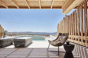 Cave Suites
