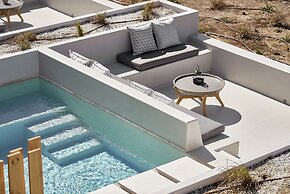 Cave Suites
