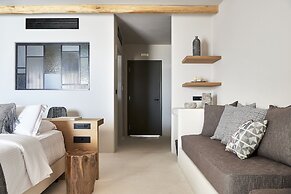 Cave Suites