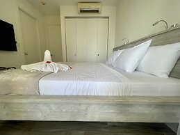The Cove - Condo Hotel - Perfect Location