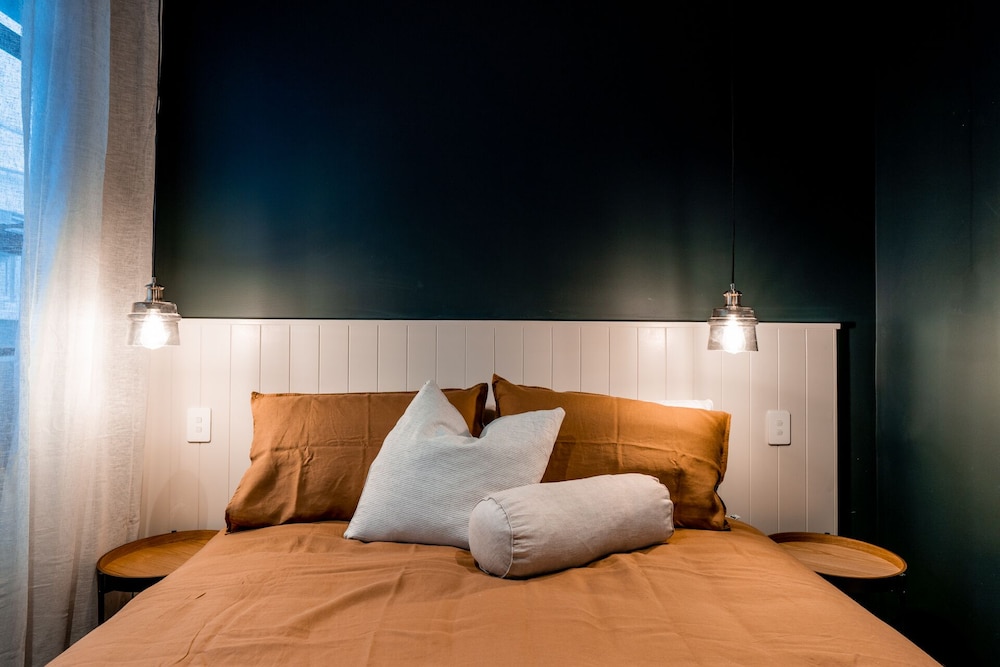 The Cobbler Hotel