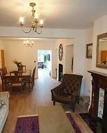 Charming 2-bed Cottage in Formby, Liverpool