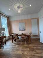 Stunning 4-bed Apartment in Cambridge