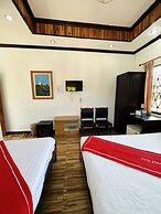 Singharat Boutique House