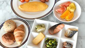 Odysis Suites Osaka Airport Hotel