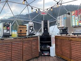 Glamping & Port