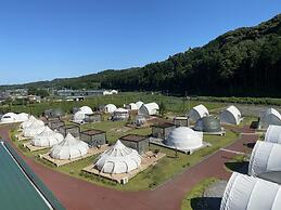 Glamping & Port