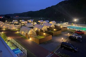 Glamping & Port