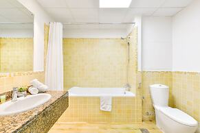 Luxury JBR - 2BR - Free Beach Resorts Access!