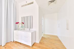 Luxury JBR - 2BR - Free Beach Resorts Access!