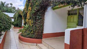 Heritage Breeze Hotel