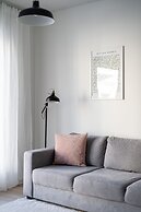 Stylish New 1BR Home with Sauna, Hosts 4 Guests