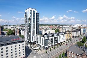 Stylish New 1BR Home with Sauna, Hosts 4 Guests
