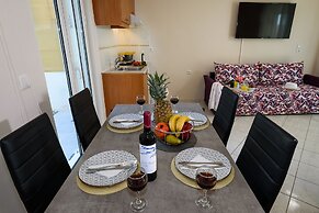 Room25