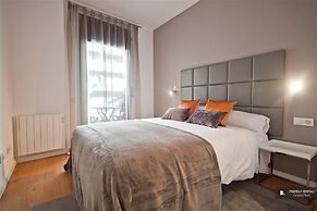 Modern and Chic Apartments in Gracia