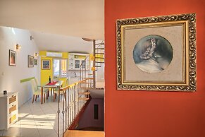 Poetry House